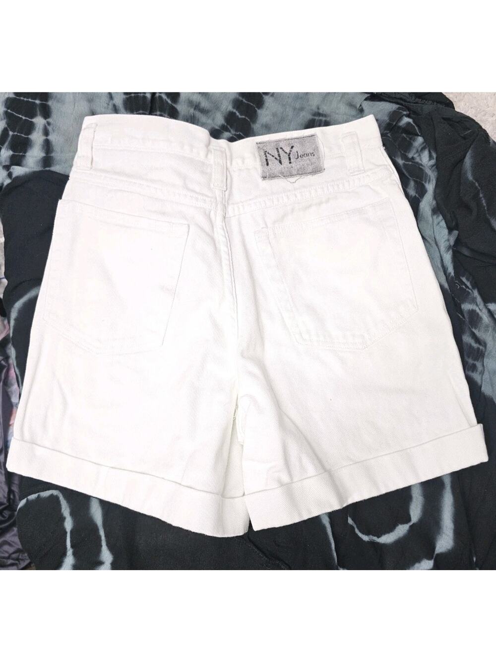 Vtg NY Jeans High Waisted Denim Shorts Womens 24x6 Mom Cuffed 90s Y2K Retro
